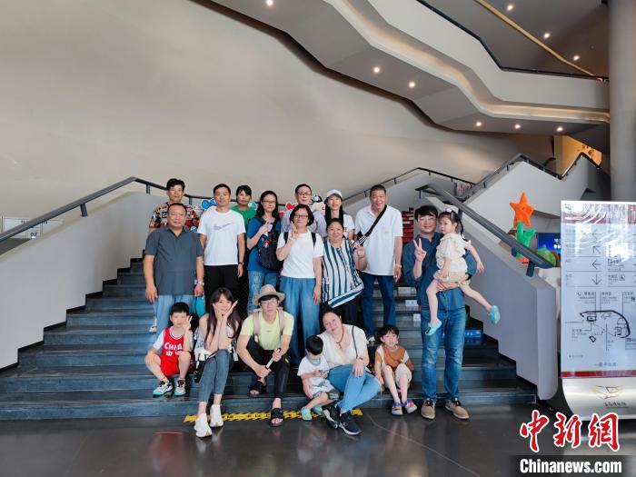 台湾老船长周香春:情牵海峡两岸的“摆渡人”