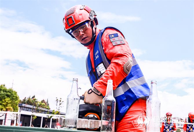 昆明信息港讯 记者俞逍 通讯员王杰 毕海峰7月25日,云南省丽江市森林