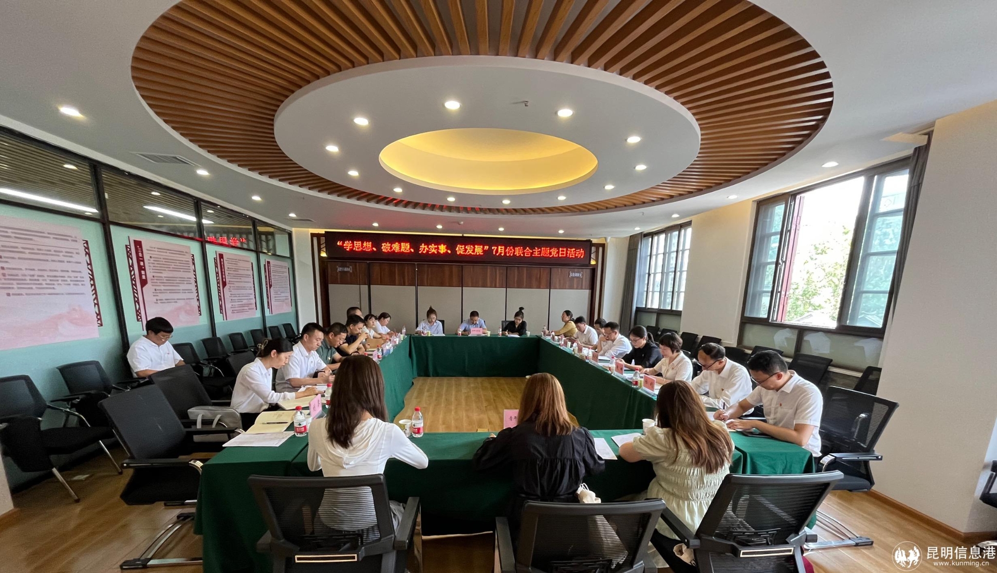 通过开展座谈会全面了解青年人才进社区前期工作开展情况,并听取意见建议 通过开展座谈会全面了解青年人才进社区前期工作开展情况,并听取意见建议