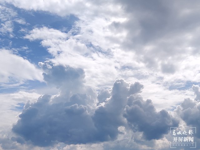 大理弥渡：彩云宛如宫崎骏漫画的彩色天空 (4).jpg