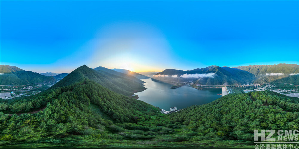 会泽县毛家村水库风景如画 刘光信 摄 (4).JPG