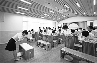 8_2111102077_b 8_2111102077_b