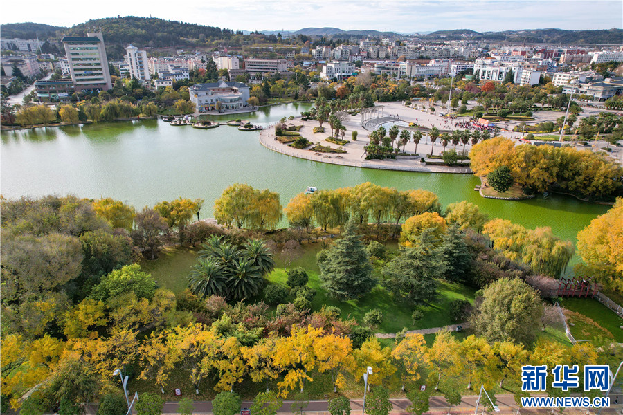 曲靖冬日城市色彩斑斓