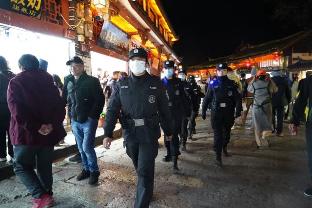 “霸榜”朋友圈的女子巡逻队