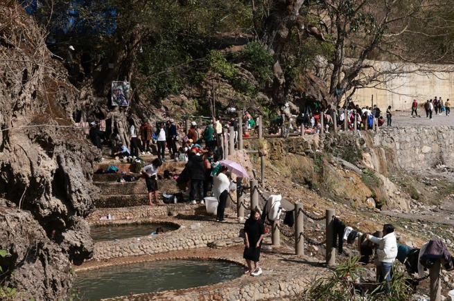 怒江澡塘会里庆新春