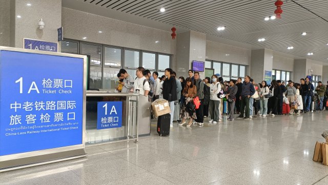 中老铁路玉溪站 (6).jpg