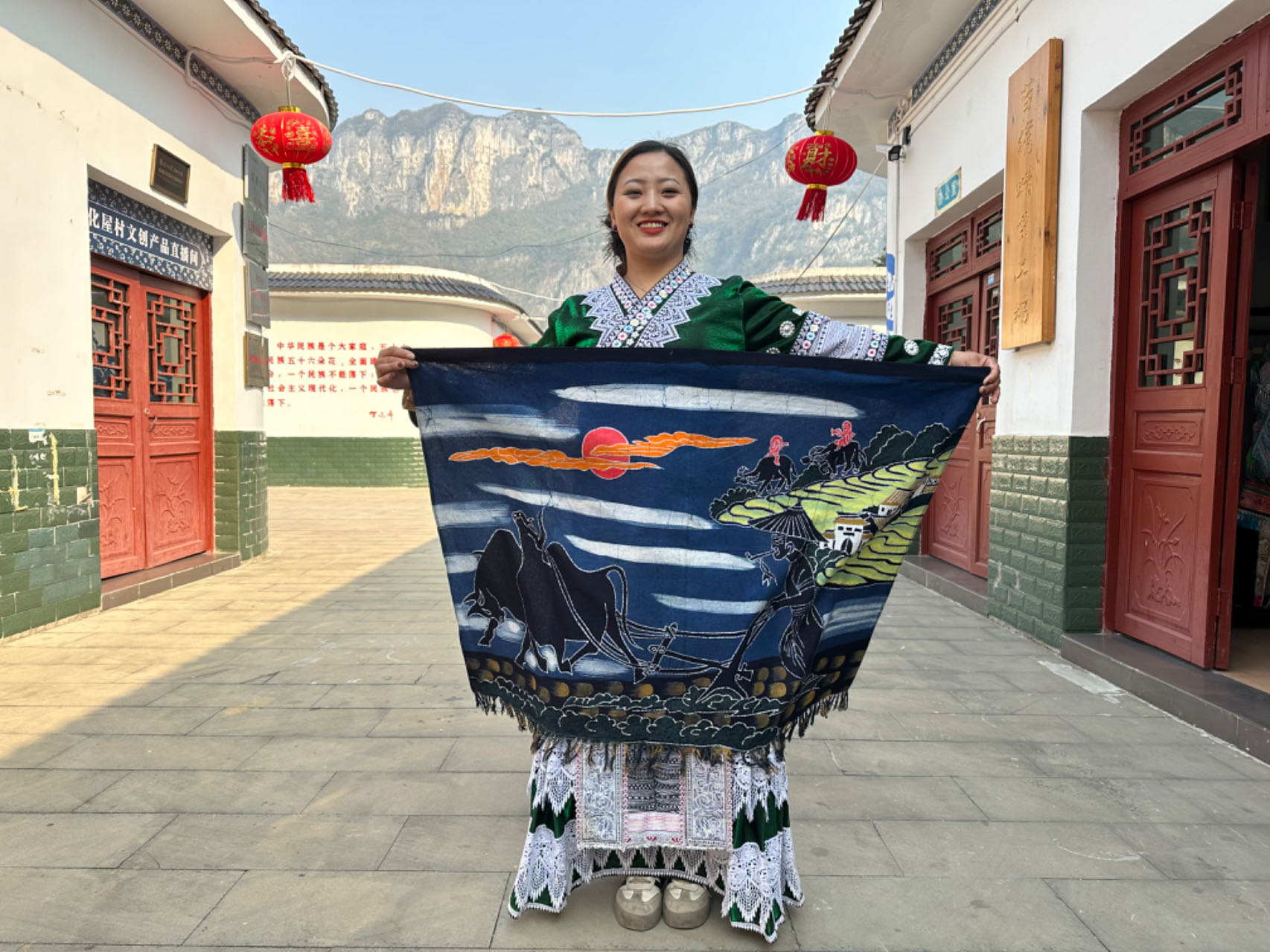 1709992663738275.jpg 1709991700382.jpg