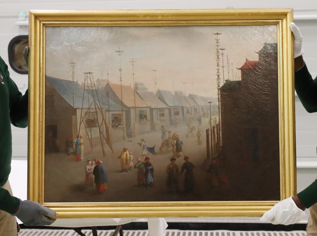 步步“精心”:走进“凡尔赛宫与紫禁城”大展文物“打包”现场