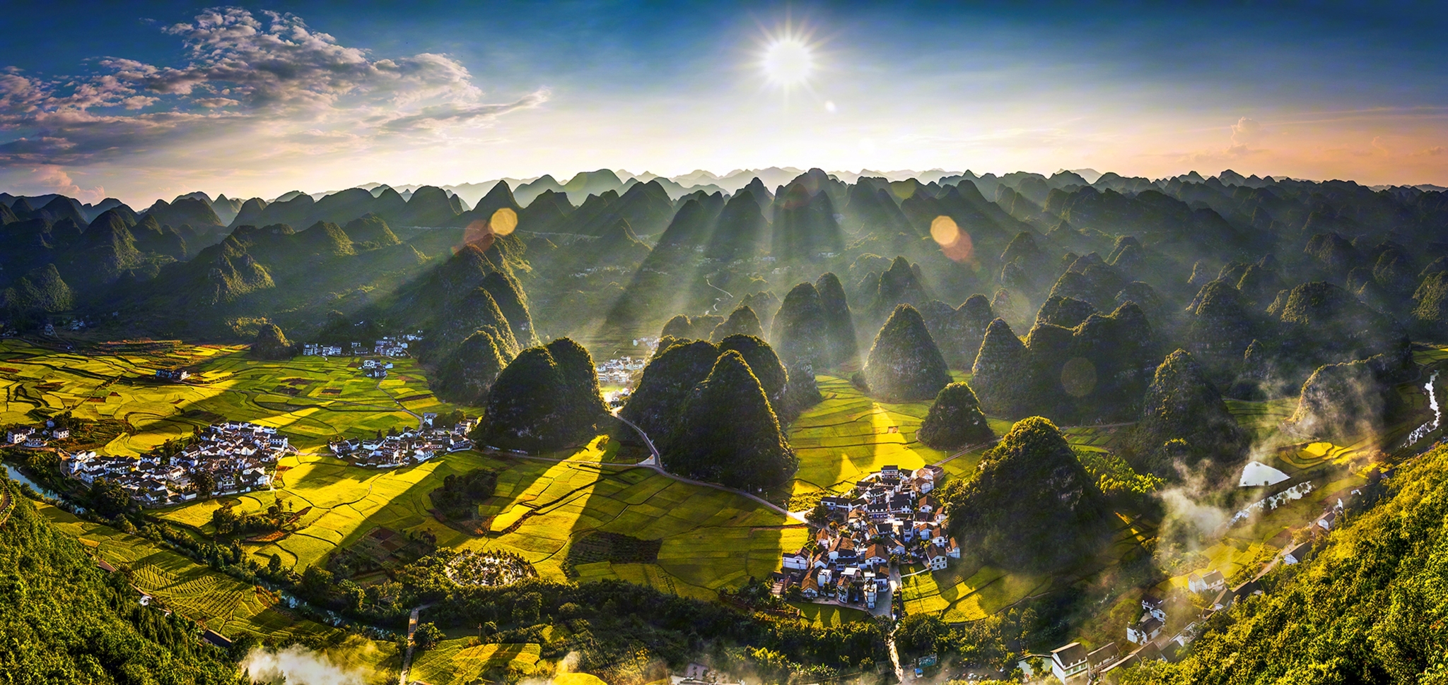 兴义万峰林.陈剑平 摄.jpg