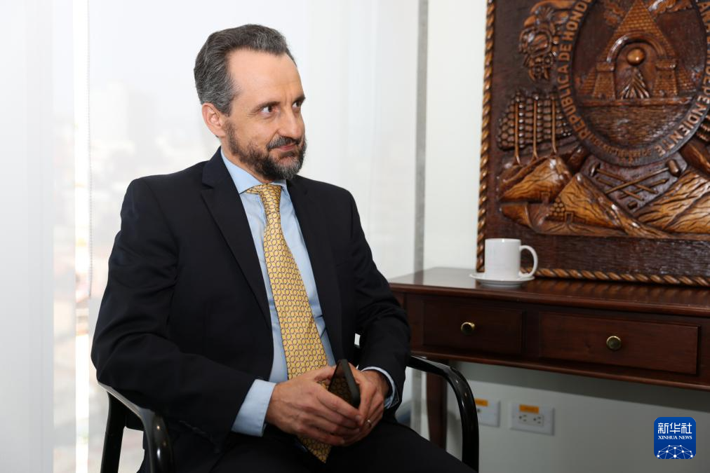 专访丨建交一周年洪方希望洪中关系阔步再向前访洪都拉斯总统府事务部