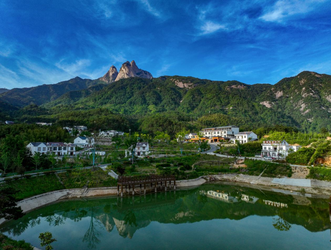 组天柱山炼丹湖天柱山大峡谷桃源湖天柱山天仙峡景区天柱山霞光映主峰