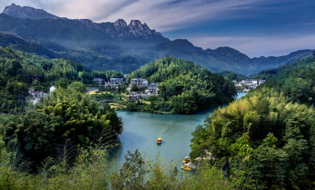 天柱山大峡谷桃源湖天柱山天仙峡景区天柱山霞光映主峰
