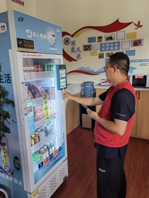 扫码、扫脸领取矿泉水、方便面.png