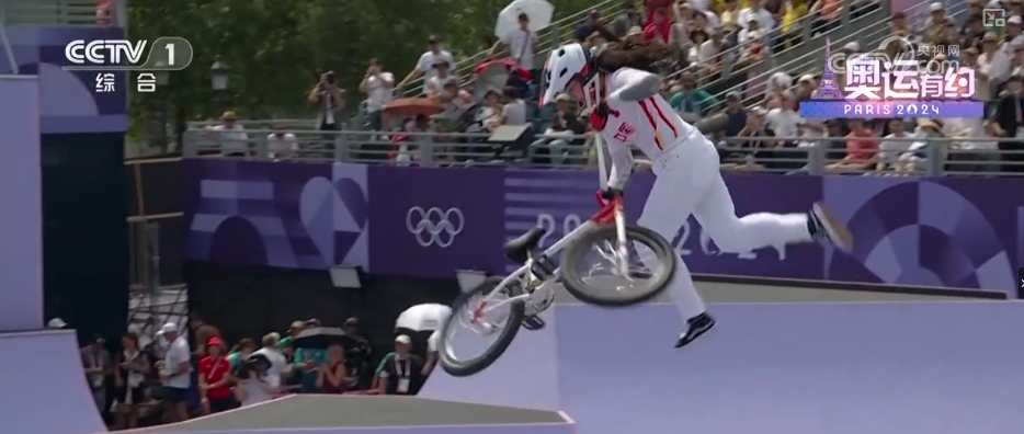 凤鸣凌霄、神龙摆尾、“龙”腾巴黎,传统国风惊艳奥运赛场