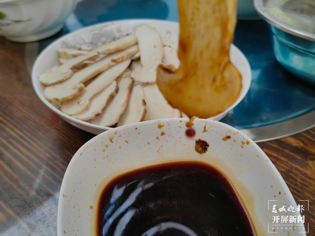 （采访传编辑）美好生活在云南 走，赶菌子Gai克！（有视频） (22).jpg