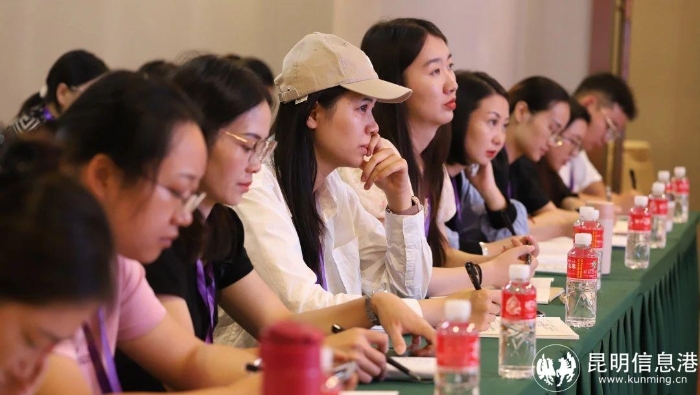 ef7f4916673652c6bae7da1816b74357