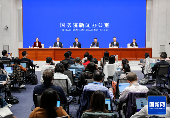 The State Council Information Office&nbsp;of China (SCIO) holds a press conference on Oct. 8, 2024, to introduce the relevant situation of systematically implementing a package of incremental policies. (Photo/SCIO)