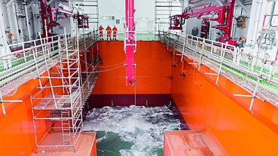 “梦想”号:钻向深海更深处