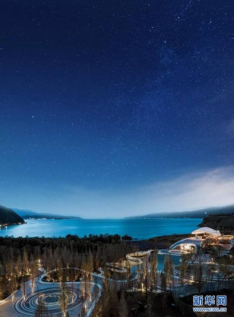 航拍云南抚仙湖畔