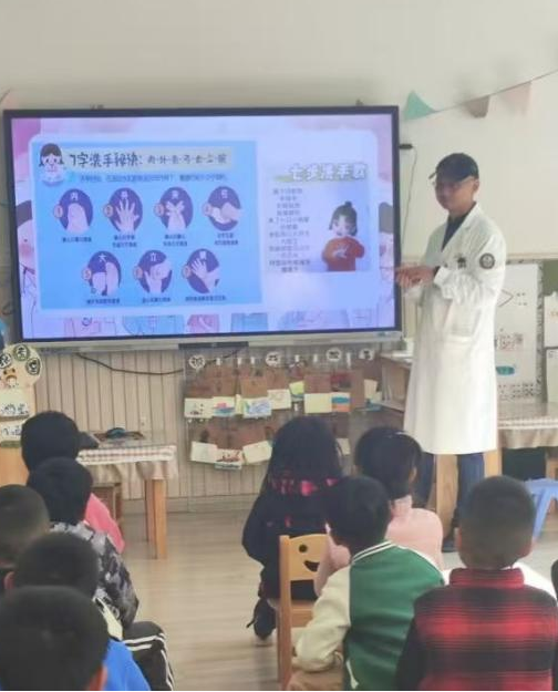 228ca4008902304a2c390ee6c76a3628