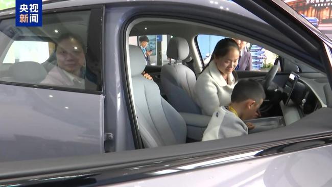 1.26亿人次去哪儿了？清明小长假消费“三件套”