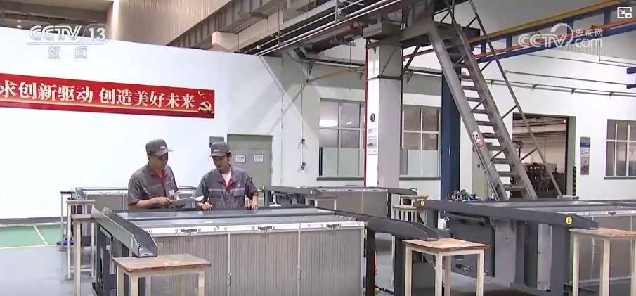 制造业与高技术产业双轮驱动增长 税收数据亮眼彰显经济活力