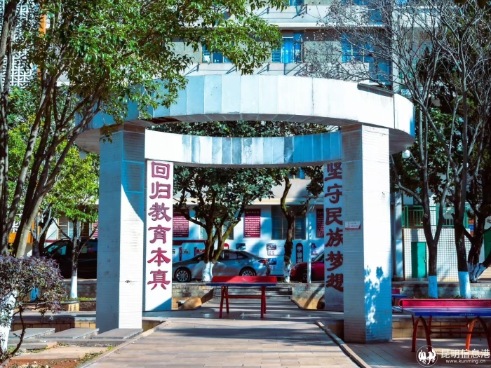 a8aa72a637cb1b753cf43a0467f7f30