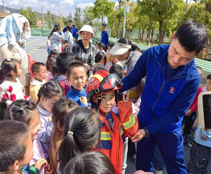 f9e26f98cfd852b784f23d8bf5ad734