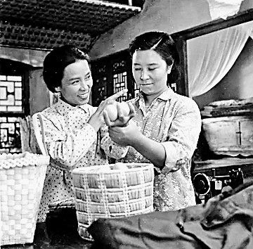 农村电影：从乡土记忆到时代回响