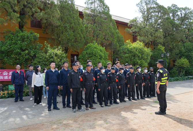 5028a8bf05de4ffc1dd3f1c6e9fd4ef2