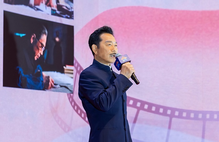 孙维民分享《让红色经典在互联网绽放时代光芒》