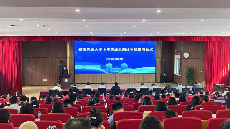 b4450e163bff00ea8abf1c7f50b3b07a