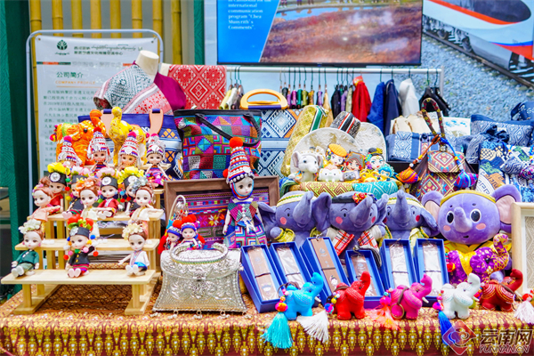 缤纷呈异彩 奋进正当时——云南参展深圳文博会综述