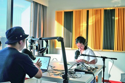 听，声音里有星辰大海——聚焦中文播客的快速发展