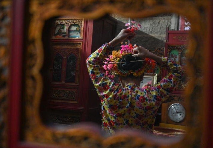 【文化和自然遗产日】漫动时节丨繁花簪头 活得漂亮