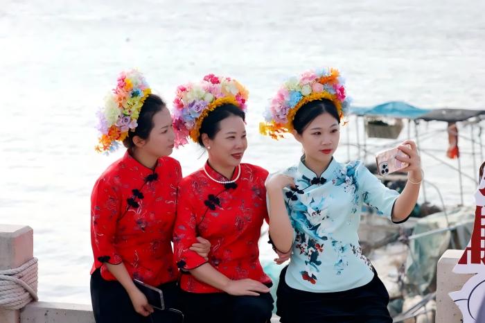 【文化和自然遗产日】漫动时节丨繁花簪头 活得漂亮