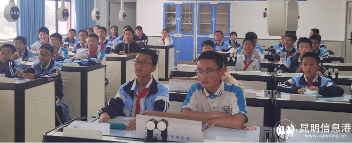 d46d25c174aa47d81030f9fe6401f23