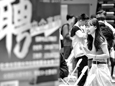 架起从校园到职场的“连心桥”