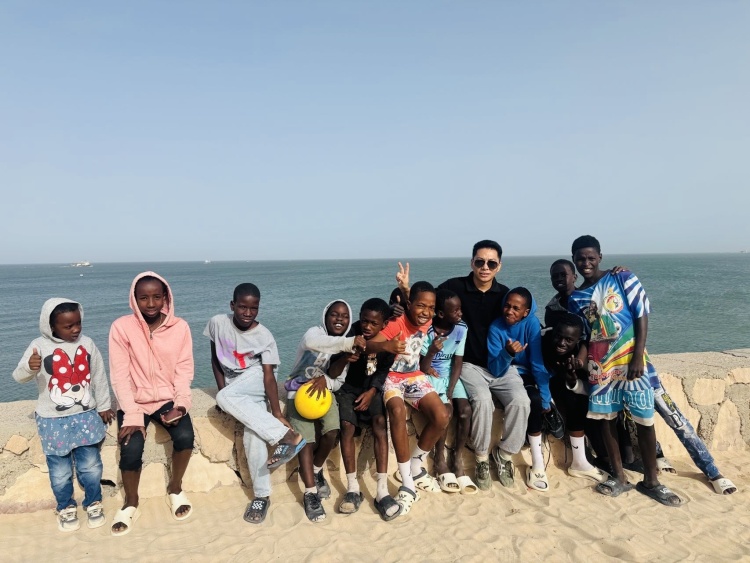 资讯有故事丨他们为毛里塔尼亚学生打开了解中国和世界的窗口