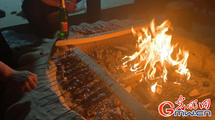 【赴西部,时代青年新舞台】续签!这是最动人的“拖延症” 【赴西部,时代青年新舞台】续签!这是最动人的“拖延症”