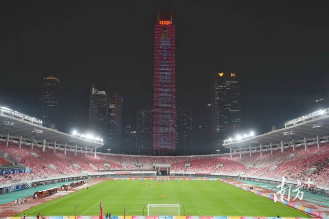 南方+ 姚志豪 拍摄