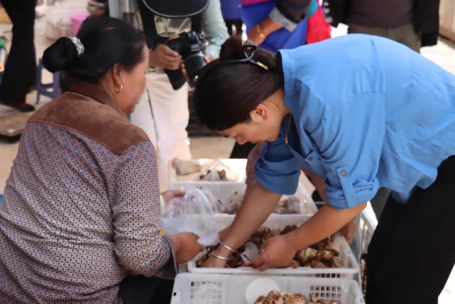 39279408-136a-4e59-8dd2-1f9c5d8464ac 39279408-136a-4e59-8dd2-1f9c5d8464ac