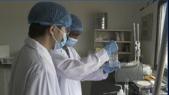 共筑金色梦想丨中国技术为刚果（布）开“粮”方：“这是最优质的木薯粉”