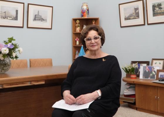 俄罗斯妇女联盟总裁叶卡捷琳娜∙拉霍娃。视频截图