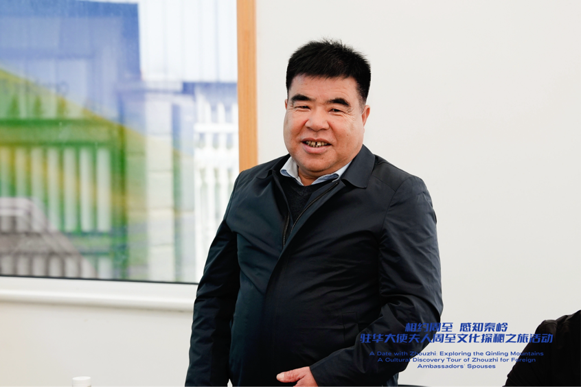 从秦岭沃土到“丝路甜果” 驻华大使夫人见证中国乡村产业振兴之路_fororder_图片37