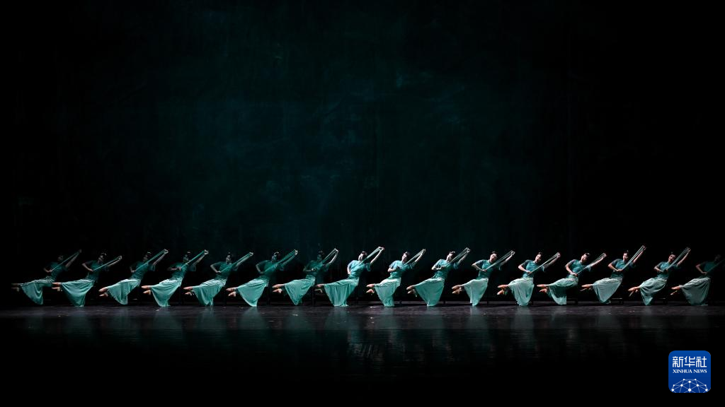 1988301.jpg?r=1761707098922