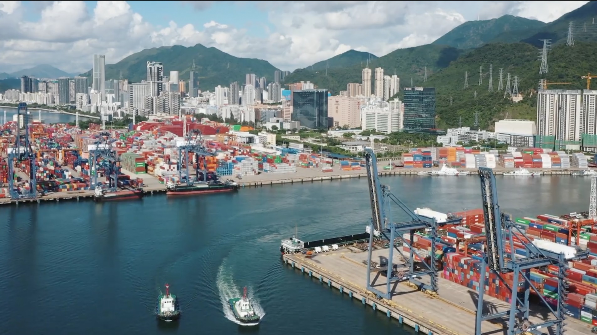 【理响中国·薪火“燃”青春】讲述真实的中国故事:从主动迎客到远播四海 【理响中国·薪火“燃”青春】讲述真实的中国故事:从主动迎客到远播四海