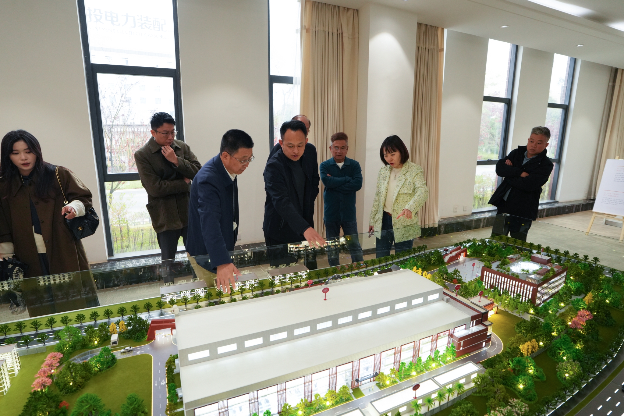 微信图片_20251118194302_155_180