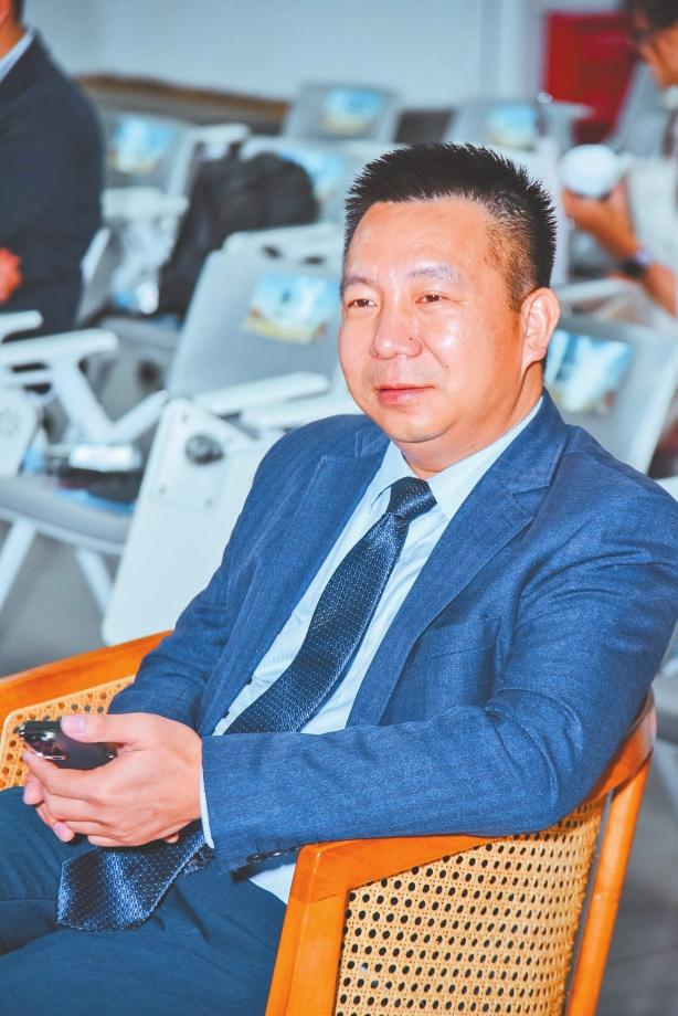 e6f84f65-38c9-4b36-87d5-27912fae915d