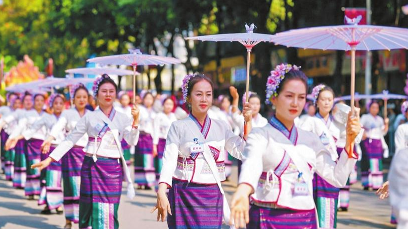 佳节共欢腾 最炫民族风